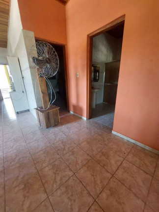 Imagem Imóvel com 2 Quartos à Venda, 100 m² em Loteamento Chácaras Ingrid - Taubate Imagem Imóvel com 2 Quartos à Venda, 100 m² em Loteamento Chácaras Ingrid - Taubate