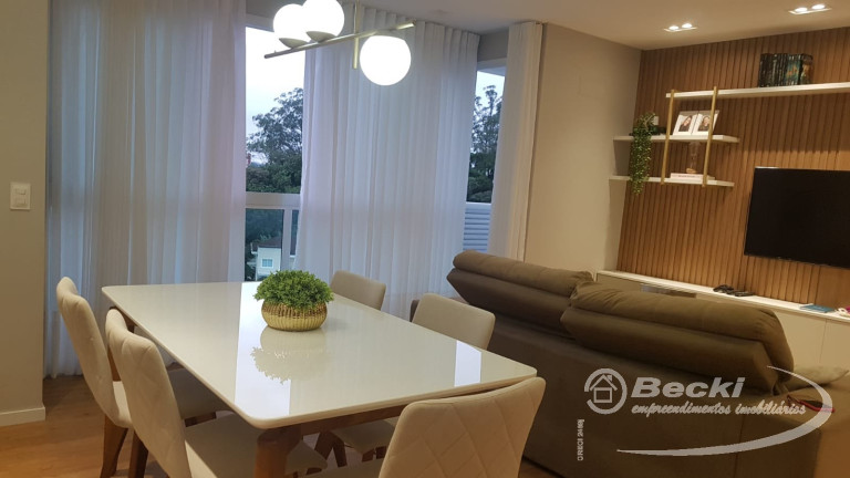 Imagem Apartamento com 3 Quartos à Venda, 104 m² em Centro - Joinville