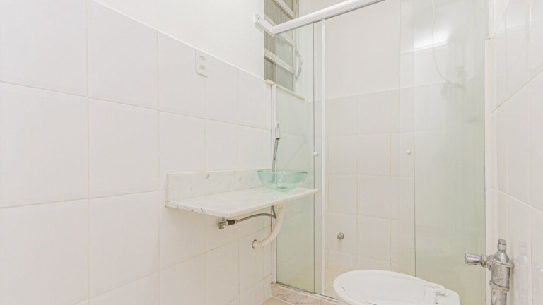 Imagem Imóvel com 1 Quarto à Venda, 26 m² em Flamengo - Rio De Janeiro Imagem Imóvel com 1 Quarto à Venda, 26 m² em Flamengo - Rio De Janeiro
