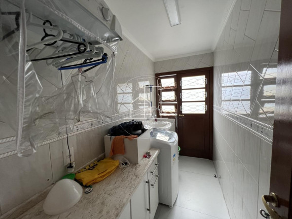 Imagem Casa com 5 Quartos à Venda, 281 m² em São João Do Rio Vermelho - Florianópolis Imagem Casa com 5 Quartos à Venda, 281 m² em São João Do Rio Vermelho - Florianópolis
