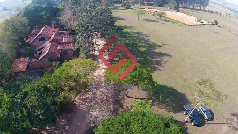 Imagem Imóvel com 4 Quartos à Venda, 65 m² em Retiro - Boituva Imagem Imóvel com 4 Quartos à Venda, 65 m² em Retiro - Boituva