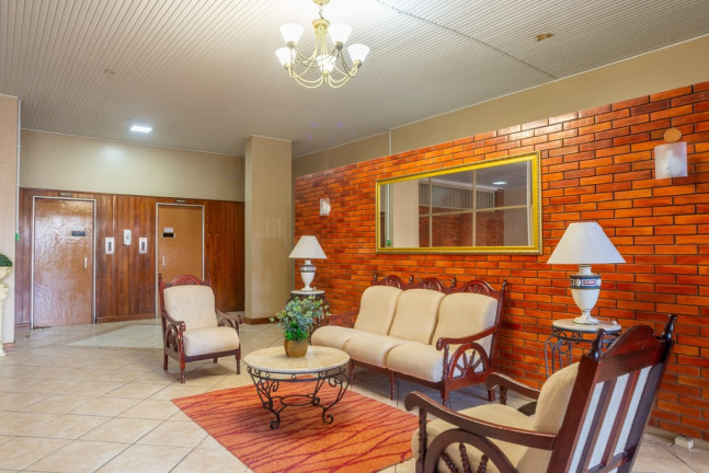 Imagem Apartamento com 2 Quartos à Venda, 91 m² em Menino Deus - Porto Alegre Imagem Apartamento com 2 Quartos à Venda, 91 m² em Menino Deus - Porto Alegre