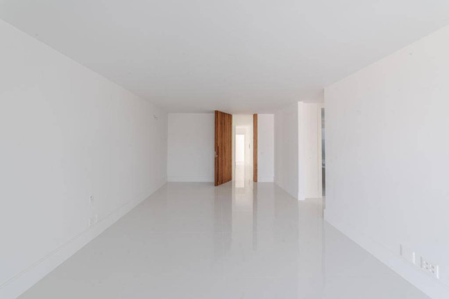 Imagem Casa com 5 Quartos à Venda, 1.260 m² em Barra Da Tijuca - Rio De Janeiro