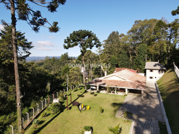 Imagem Casa com 4 Quartos à Venda, 269 m² em Região De Capivari - Campos Do Jordão Imagem Casa com 4 Quartos à Venda, 269 m² em Região De Capivari - Campos Do Jordão