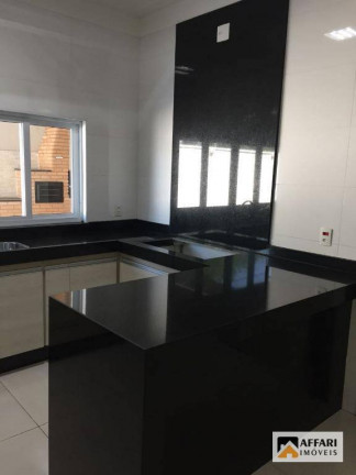 Imagem Casa com 3 Quartos à Venda, 250 m² em Vila Amorim - Americana