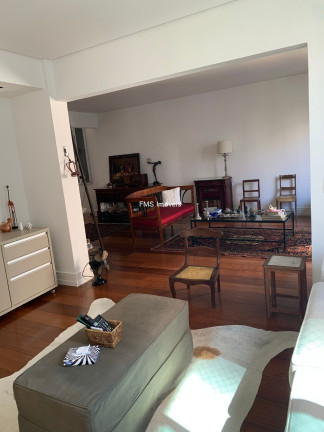 Imagem Imóvel com 3 Quartos à Venda, 160 m² em Itaim Bibi - São Paulo Imagem Imóvel com 3 Quartos à Venda, 160 m² em Itaim Bibi - São Paulo