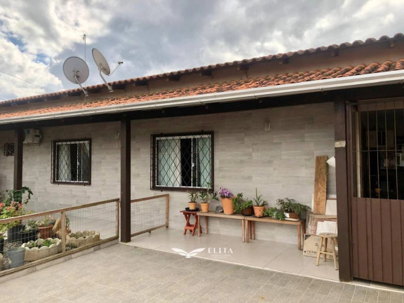 Imagem Casa com 3 Quartos à Venda, 150 m² em Centro - Barra Velha Imagem Casa com 3 Quartos à Venda, 150 m² em Centro - Barra Velha