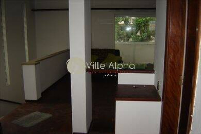 Imagem Casa com 8 Quartos à Venda, 290 m² em Gonzaga - Santos Imagem Casa com 8 Quartos à Venda, 290 m² em Gonzaga - Santos