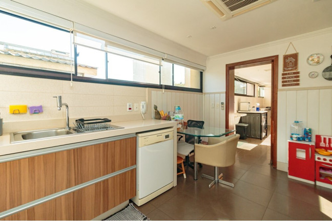 Imagem Apartamento com 4 Quartos à Venda, 328 m² em Floresta - Porto Alegre Imagem Apartamento com 4 Quartos à Venda, 328 m² em Floresta - Porto Alegre