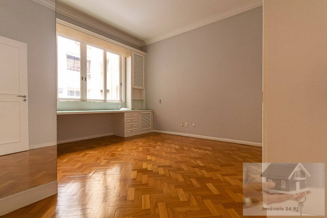 Imagem Apartamento com 4 Quartos à Venda, 525 m² em Flamengo - Rio De Janeiro Imagem Apartamento com 4 Quartos à Venda, 525 m² em Flamengo - Rio De Janeiro