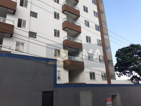 Imagem Imóvel com 3 Quartos à Venda, 146 m² em João Pinheiro - Belo Horizonte Imagem Imóvel com 3 Quartos à Venda, 146 m² em João Pinheiro - Belo Horizonte