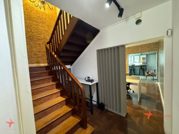 Casa com 5 Quartos para Alugar, 190 m² em Pinheiros - São Paulo