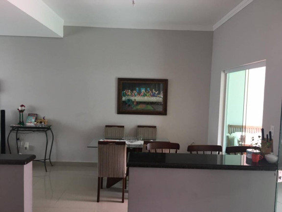 Imagem Casa com 3 Quartos para Alugar, 141 m² em Horto Florestal - Sorocaba Imagem Casa com 3 Quartos para Alugar, 141 m² em Horto Florestal - Sorocaba