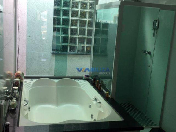 Imagem Casa com 3 Quartos à Venda, 425 m² em Vila Rosália - Guarulhos