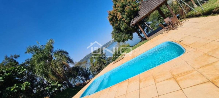 Imagem Casa com 4 Quartos para Temporada, em Morro Verde - Mangueirinha Imagem Casa com 4 Quartos para Temporada, em Morro Verde - Mangueirinha