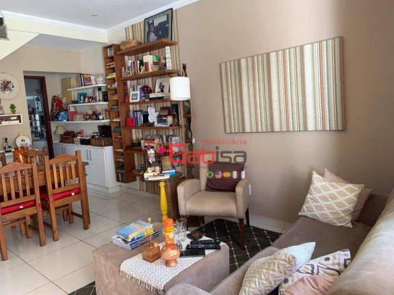 Imagem Casa com 2 Quartos à Venda, 85 m² em Palmeiras - Cabo Frio Imagem Casa com 2 Quartos à Venda, 85 m² em Palmeiras - Cabo Frio