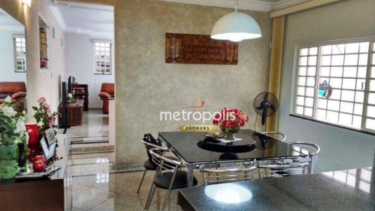 Casa com 4 Quartos à Venda, 233 m² em Olímpico - São Caetano Do Sul