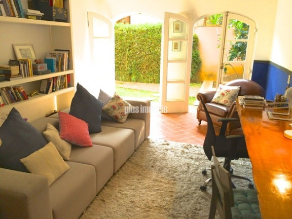 Imagem Casa com 6 Quartos à Venda, 650 m² em Chácara Monte Alegre - São Paulo Imagem Casa com 6 Quartos à Venda, 650 m² em Chácara Monte Alegre - São Paulo