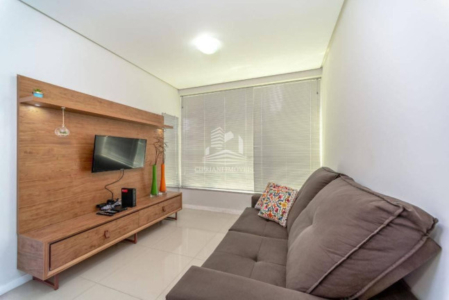 Imagem Apartamento com 2 Quartos à Venda, 67 m² em Centro - Balneário Camboriú