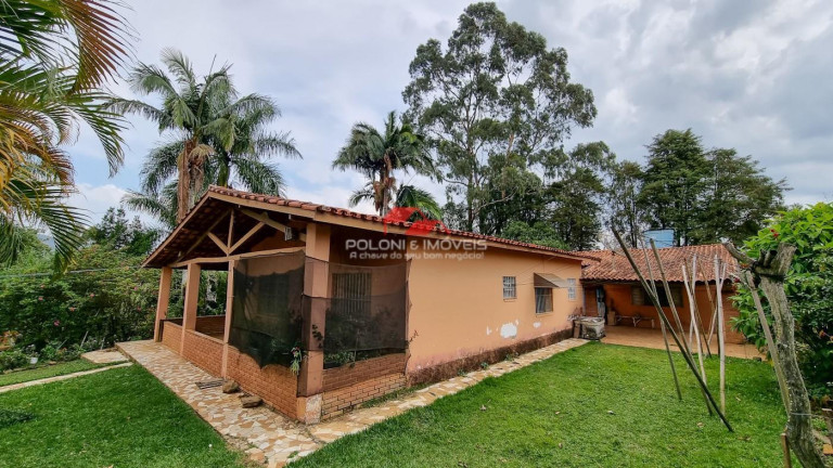 Imagem Chácara com 4 Quartos à Venda, 2.800 m² em Centro - Piracaia