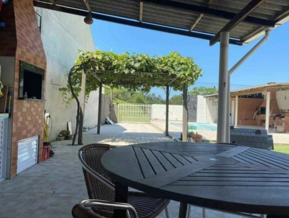 Casa com 2 Quartos à Venda, 420 m² em Sertão Do Trombudo - Itapema
