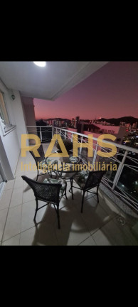 Imagem Apartamento com 3 Quartos à Venda, 138 m² em Atiradores - Joinville