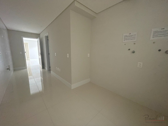 Imagem Apartamento com 5 Quartos à Venda, 306 m² em Jurerê Internacional - Florianópolis Imagem Apartamento com 5 Quartos à Venda, 306 m² em Jurerê Internacional - Florianópolis