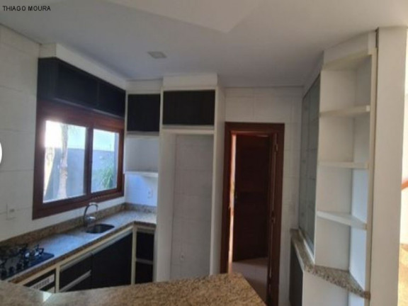 Imagem Imóvel com 3 Quartos à Venda, 240 m² em Verdes Campos - Porto Alegre Imagem Imóvel com 3 Quartos à Venda, 240 m² em Verdes Campos - Porto Alegre