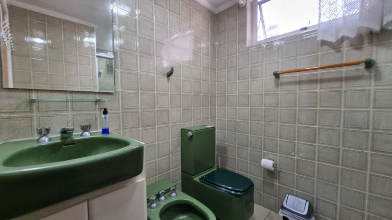Imagem Apartamento com 3 Quartos à Venda ou Locação, 140 m² em Pitangueiras - Guarujá Imagem Apartamento com 3 Quartos à Venda ou Locação, 140 m² em Pitangueiras - Guarujá
