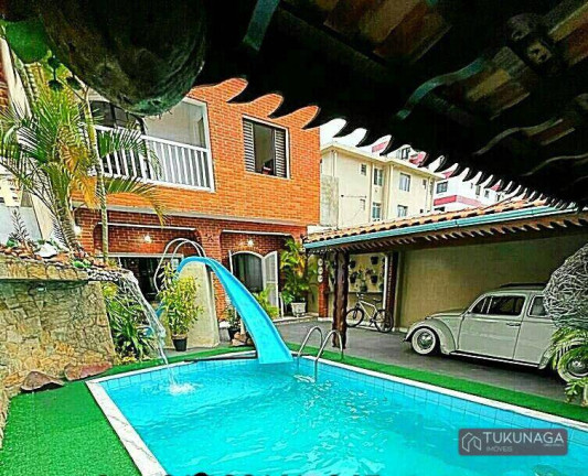 Sobrado com 4 Quartos à Venda, 300 m² em Canto Do Forte - Praia Grande