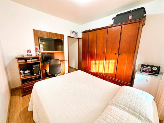 Imagem Casa com 3 Quartos à Venda,  em Taubaté