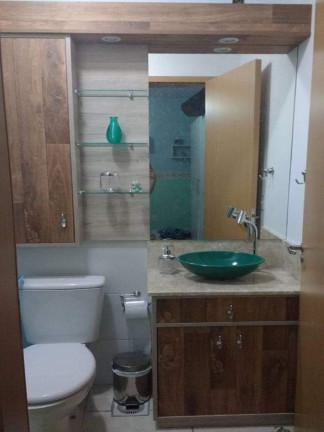 Imagem Casa com 2 Quartos à Venda, 75 m² em Hípica - Porto Alegre Imagem Casa com 2 Quartos à Venda, 75 m² em Hípica - Porto Alegre
