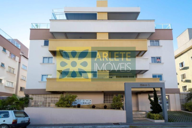 Imagem Cobertura com 3 Quartos para Alugar ou Temporada, 130 m² em Bombas - Bombinhas Imagem Cobertura com 3 Quartos para Alugar ou Temporada, 130 m² em Bombas - Bombinhas