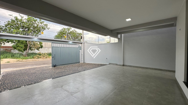 Imagem Casa com 3 Quartos à Venda, 137 m² em Plano Diretor Sul - Palmas Imagem Casa com 3 Quartos à Venda, 137 m² em Plano Diretor Sul - Palmas