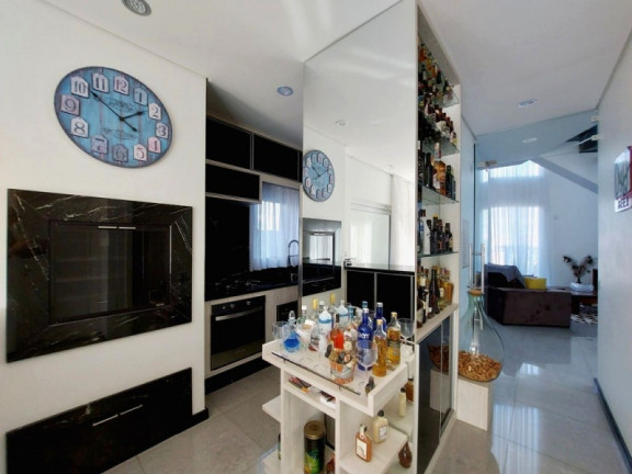 Imagem Casa com 3 Quartos à Venda, 275 m²