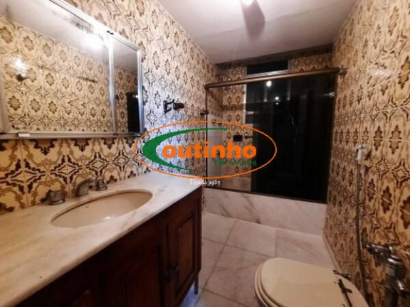 Imagem Apartamento com 4 Quartos à Venda, 150 m² em Tijuca - Rio De Janeiro Imagem Apartamento com 4 Quartos à Venda, 150 m² em Tijuca - Rio De Janeiro