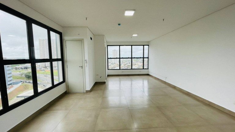 Sala Comercial à Venda, 48 m² em Jardim Das Nações - Taubaté