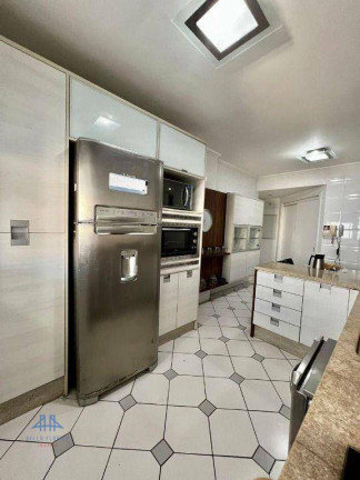Imagem Apartamento com 4 Quartos à Venda, 151 m² em Centro - Florianópolis Imagem Apartamento com 4 Quartos à Venda, 151 m² em Centro - Florianópolis