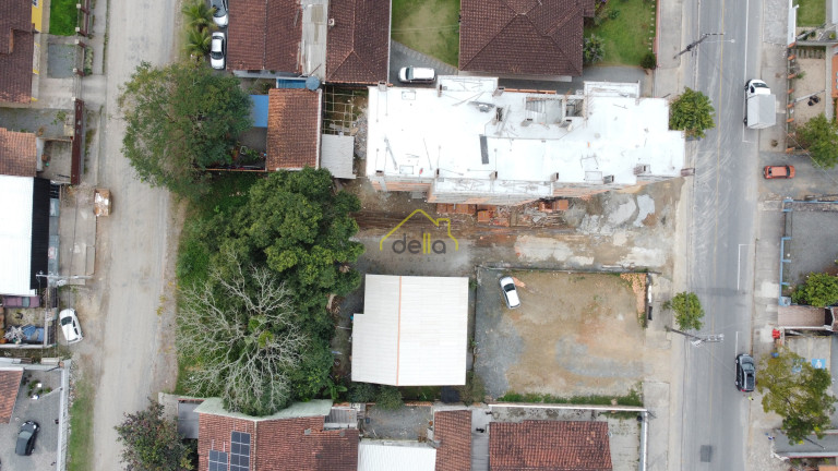 Imagem Terreno à Venda, 1.111 m² em Iririú - Joinville Imagem Terreno à Venda, 1.111 m² em Iririú - Joinville