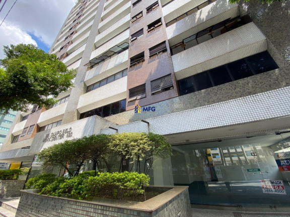 Sala Comercial à Venda ou Locação, 90 m² em Campo Belo - São Paulo
