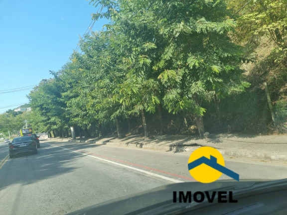 Imagem Terreno à Venda, 900 m² em Piratininga - Niterói Imagem Terreno à Venda, 900 m² em Piratininga - Niterói