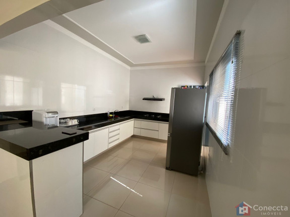 Imagem Casa com 3 Quartos à Venda, 175 m² em Jardim Califórnia - Patos De Minas