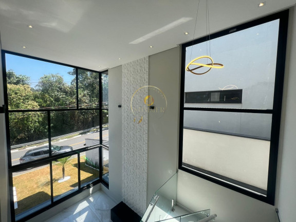 Imagem Casa com 4 Quartos à Venda, 245 m² em Jardim Das Cerejeiras - Arujá Imagem Casa com 4 Quartos à Venda, 245 m² em Jardim Das Cerejeiras - Arujá