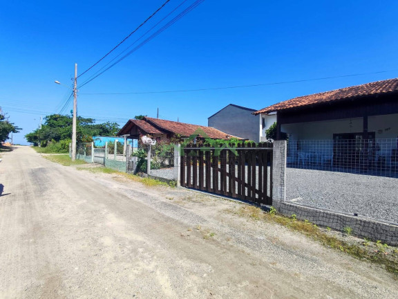 Imagem Casa com 3 Quartos à Venda, 372 m² em Salinas - Balneário Barra Do Sul