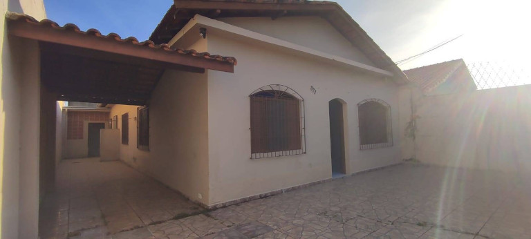 Imagem Casa com 4 Quartos à Venda, 300 m² em Parque Turistico - Peruíbe Imagem Casa com 4 Quartos à Venda, 300 m² em Parque Turistico - Peruíbe