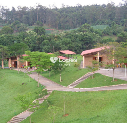 Imagem Imóvel com 10 Quartos à Venda, 2.600 m² em Bairro Itapema - Itatiba Imagem Imóvel com 10 Quartos à Venda, 2.600 m² em Bairro Itapema - Itatiba
