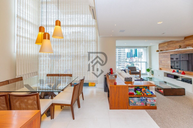 Imagem Apartamento com 3 Quartos à Venda, 240 m² em Vila Mariana - São Paulo Imagem Apartamento com 3 Quartos à Venda, 240 m² em Vila Mariana - São Paulo
