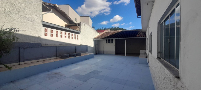 Imagem Casa com 4 Quartos à Venda, 220 m² em Bromélias - Timóteo Imagem Casa com 4 Quartos à Venda, 220 m² em Bromélias - Timóteo