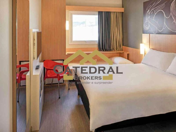 Imagem Imóvel com 1 Quarto à Venda, 140 m² em Anhangabaú - Jundiaí Imagem Imóvel com 1 Quarto à Venda, 140 m² em Anhangabaú - Jundiaí