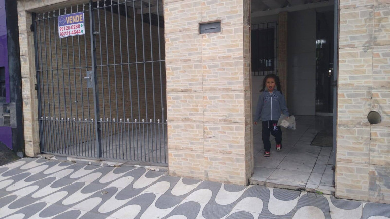 Imagem Casa com 3 Quartos à Venda, 125 m² em Vila Sônia - Praia Grande Imagem Casa com 3 Quartos à Venda, 125 m² em Vila Sônia - Praia Grande